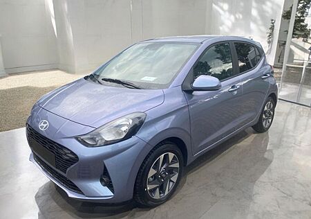 Hyundai i10 1.0 63PS Facelift Kamera Navi Klima Alu