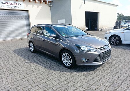 Ford Focus 1.0 EcoBoost Turnier Champions Edition