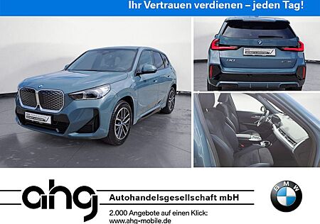 BMW iX1 xDrive30 | PARK ASS | LED | AHK | GARANTIE