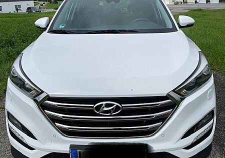 Hyundai Tucson 2.0 CRDi 100kW Style 4WD Style