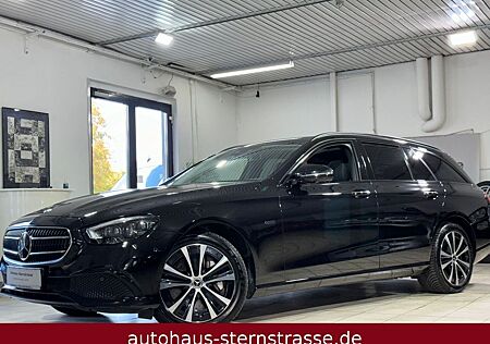 Mercedes-Benz E 300 E300de T*Avantgarde*225KW*AHK*Pano*Multibeam*360