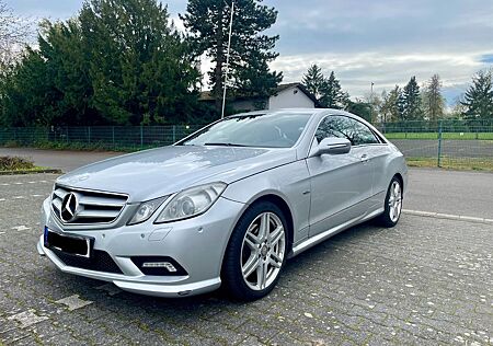 Mercedes-Benz E 350 Coupé CDI BlueEFFICIENCY AVANTG. AMG-Paket