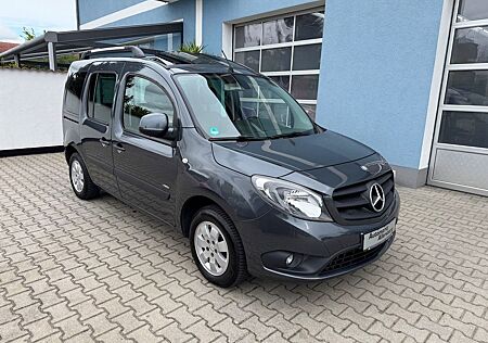 Mercedes-Benz Citan Kombi 112 lang Tourer Navi Pano SHZ Kamera