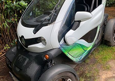 Renault Twizy 85 km/h erst 14tkm Eigentumsbatterie 2016