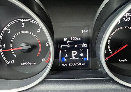 Mitsubishi Outlander 2.2 DI-D Intense 4WD TC-SST Intense