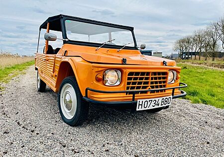Citroën Mehari orange 4 pers. '77  import Spanien
