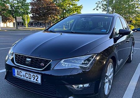 Seat Leon ST 2.0 TDI 135kW Start&Stop FR DSG FR