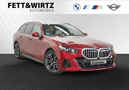 BMW 520d xDrive Touring M Sport|AHK|Pano|Harman/Kard