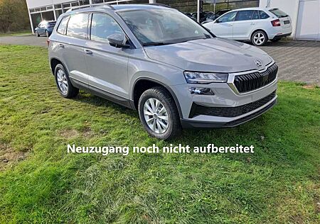 Skoda Karoq 1.5 TSI Selection DSG AHK+LED+SHZ 4 Jahre