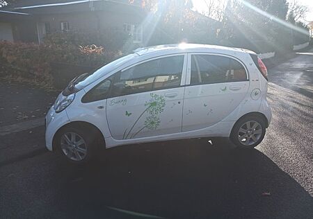 Peugeot iOn Active Active