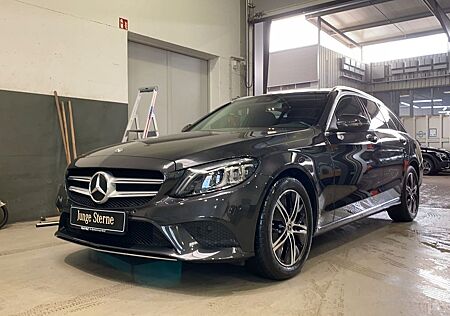 Mercedes-Benz C 220 d T Autom. - Airmatic + 8fach + Multibeam