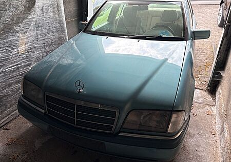 Mercedes-Benz C 250
