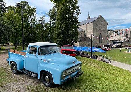 Ford F 100