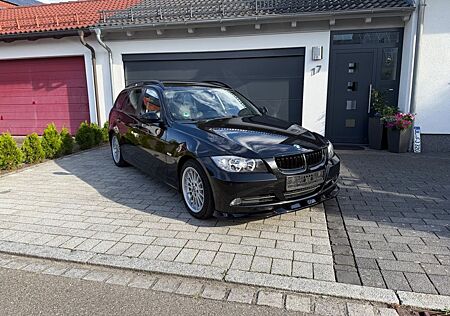 BMW 320i touring - Gepflegt, Pano, Leder, 8-fach