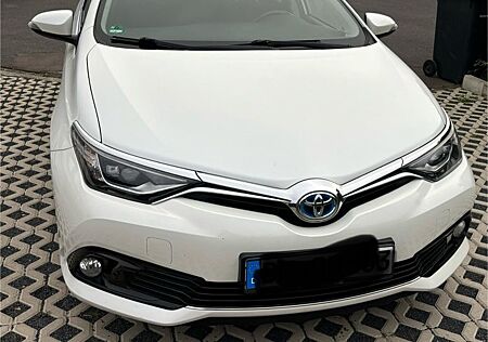 Toyota Auris Touring Sports Touring Sports Hybrid 1...