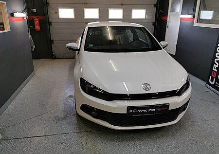 VW Scirocco Volkswagen 2.0 TSI DSG Team