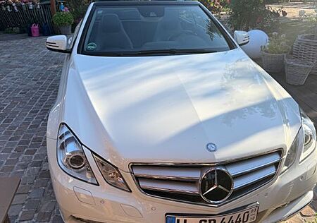 Mercedes-Benz E 200 Cabriolet Distronik Plus Sitzklima