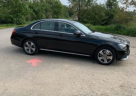 Mercedes-Benz E 220 d Autom. - Standh. LED AbstTemp.