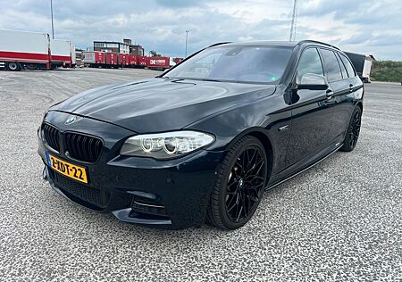 BMW M550 Baureihe 5 Touring d xDrive