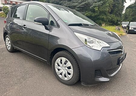 Toyota Verso-S 1,33-l-Dual-VVT Multidrive S Life Life