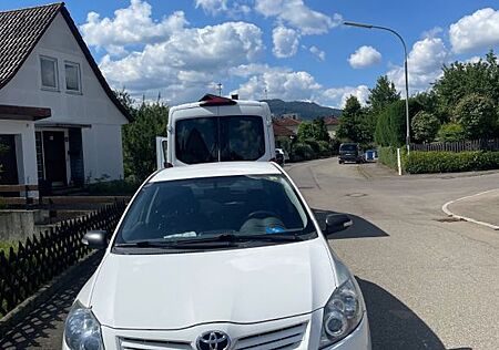Toyota Auris 2,0-l-D-4D Edition Edition