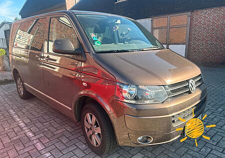 VW T5 Caravelle Volkswagen * Comfortline *2x Schiebetüren* AHK