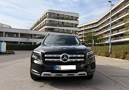 Mercedes-Benz GLB 200 d 4MATIC DCT - JUNGER STERN