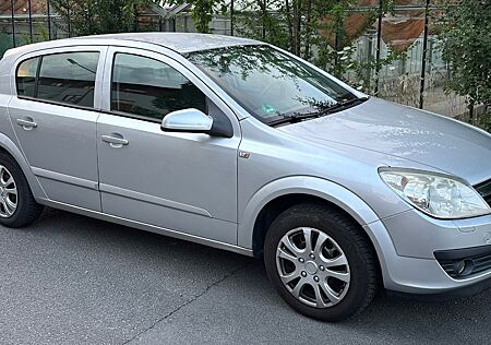 Opel Astra 1.4 Twinport -