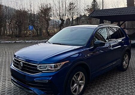 VW Tiguan Volkswagen 2.0 TDI SCR DSG 4M R-Line*AHK*IQ*HUD*ACC*