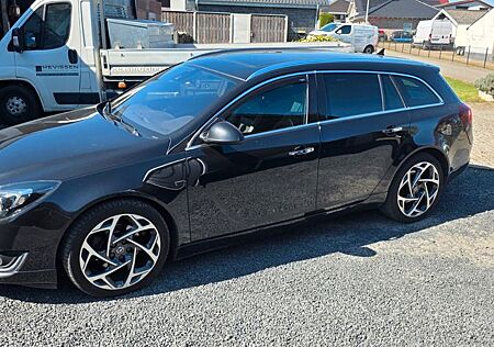Opel Insignia Sports Tourer 2.0 BiT CDTI Innov. A...