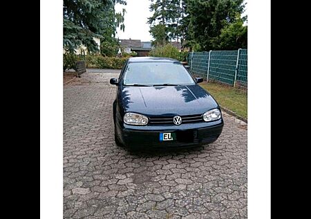 VW Golf Volkswagen 1.6 Benziner | TÜV bis Oktober 2026