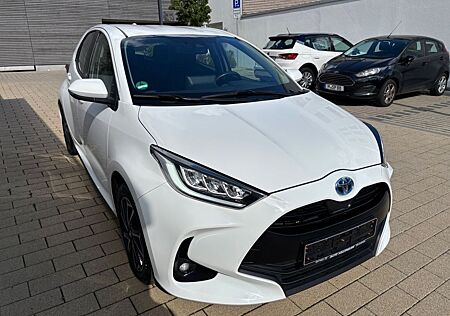 Toyota Yaris Hybrid Team Deutschland