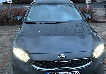 Kia Cee'd Sportswagon 1.4 T-GDI DCT Vision Sport...