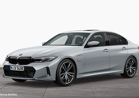 BMW 330e M Sport AHK LiveCockpitProf Kamera HiFi