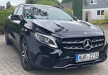 Mercedes-Benz GLA 200 - Urban Style Edition / mit AHK