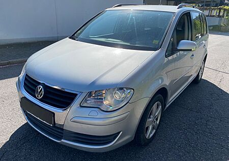 VW Touran Volkswagen United 1,9Tdi 7 Sitzer Navi Pdc Shz