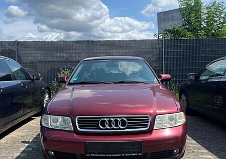 Audi A4 1.6 (ESP) -