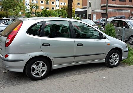 Nissan Almera Tino 1.8 LPG-Gas