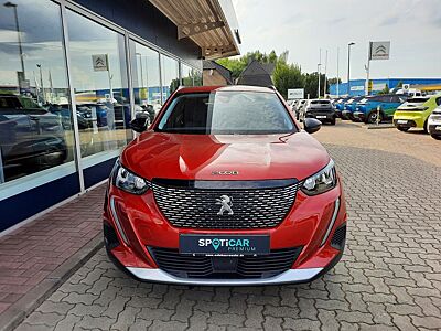 Peugeot 2008 Allure NAVI SH 180° KAM aAHK GJR