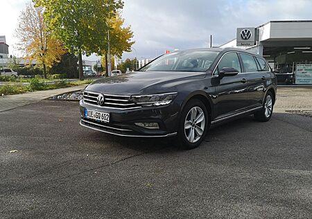 VW Passat Variant Volkswagen 2.0 TSI DSG Apple CarPlay, Klima