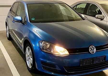 VW Golf Volkswagen 2.0 BlueTDI Comfortline