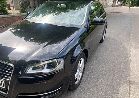 Audi A3 1.2 TFSI Attraction Sportback Attraction