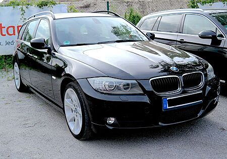 BMW 318d Autom.Touring*Leder*Navi*Xenon*Panoramadach