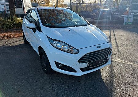 Ford Fiesta Sync Edition*Turbo Defekt*