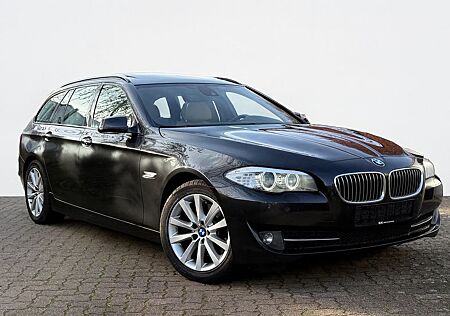 BMW 530d Touring *2.Hand*Scheckheft*Pano*Head-Up*