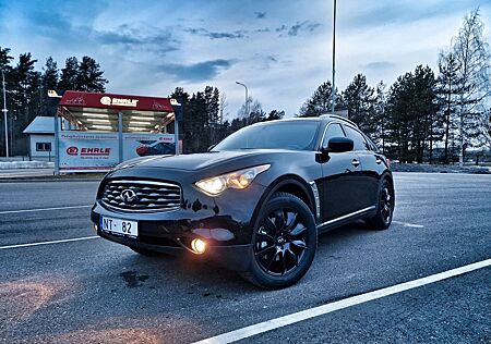 Infiniti FX 5.0l V8 AWD 4x4 390HP