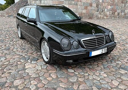 Mercedes-Benz E 320 CDI T AVANTGARDE TopZustandGuteAusstattung