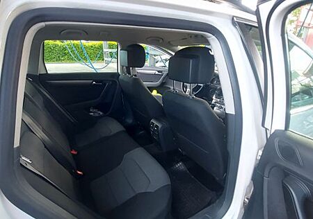 VW Passat Variant Volkswagen 2.0 BlueTDI Comfortline Varia...