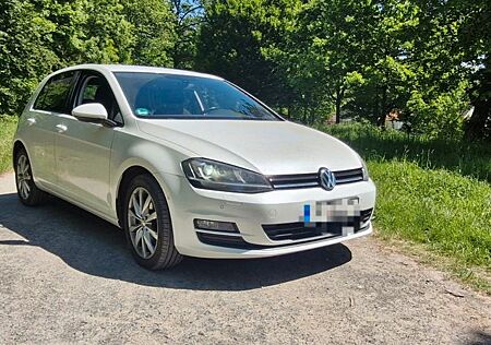 VW Golf Volkswagen VII 1.2 TSI Comfortline TÜV NEU