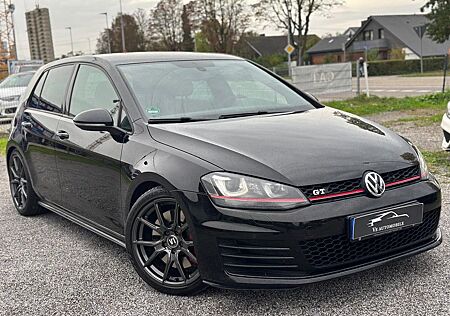 VW Golf Volkswagen VII Lim. GTI Performance BMT